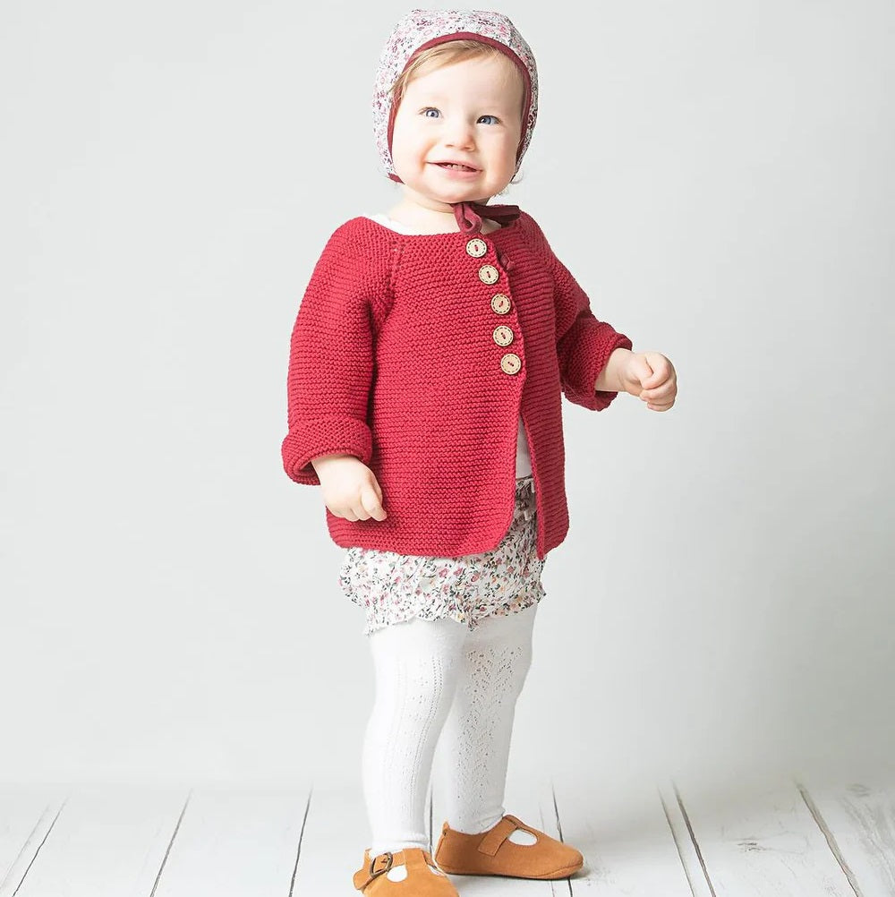 Cozy Kiddos: 5 Joyful Benefits of Handmade Knits for Kids