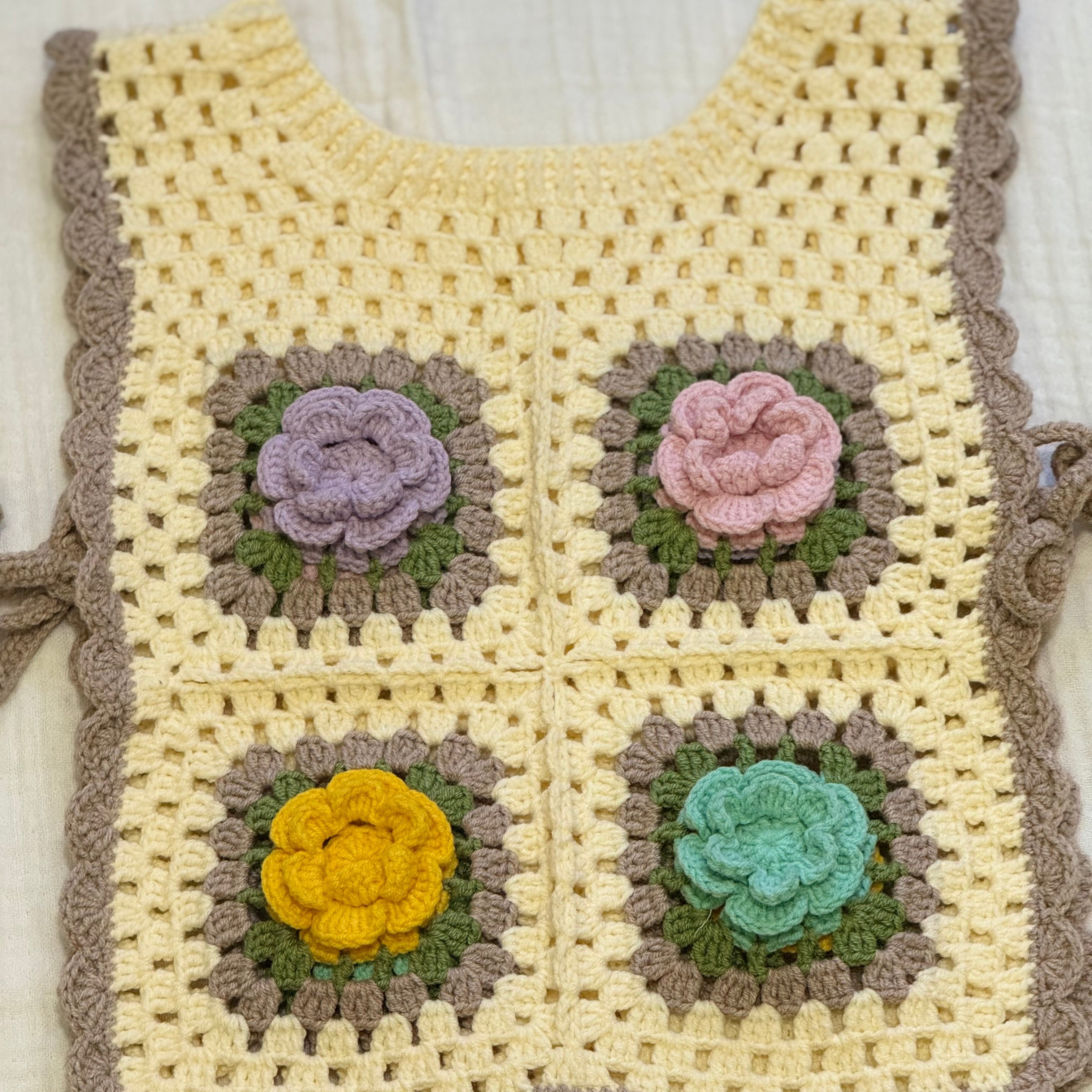 Roses Vest