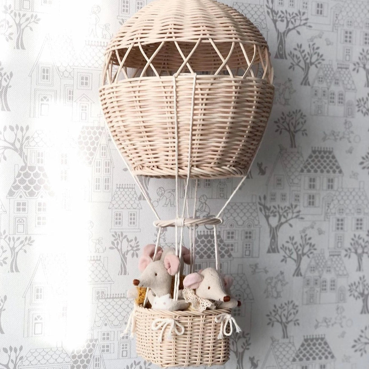 Bath Wicker Hot Air Balloon