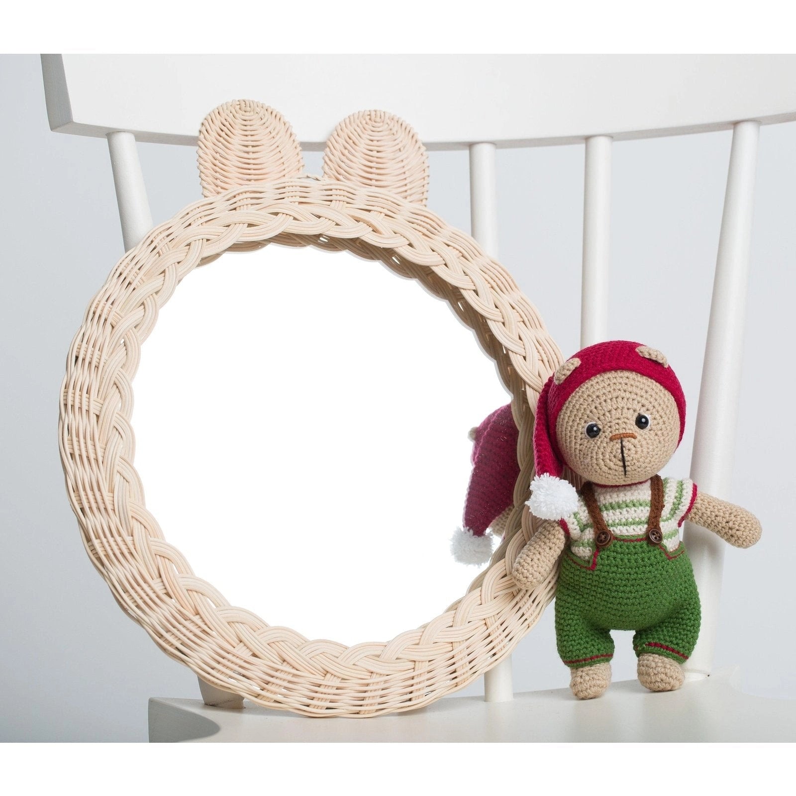 Rattan Mirror - TilianKids