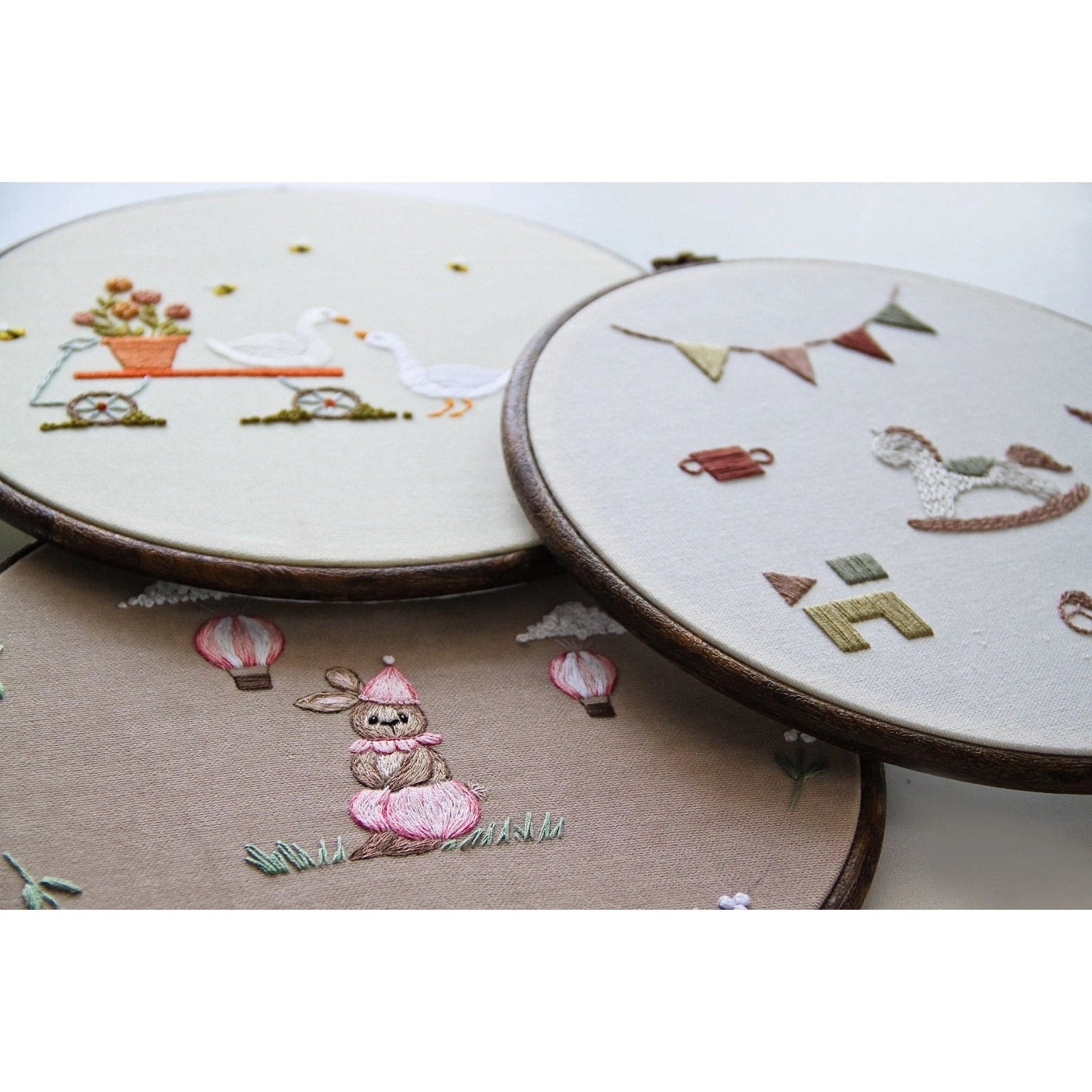 Hand Embroidered Duck Wall decor - TilianKids