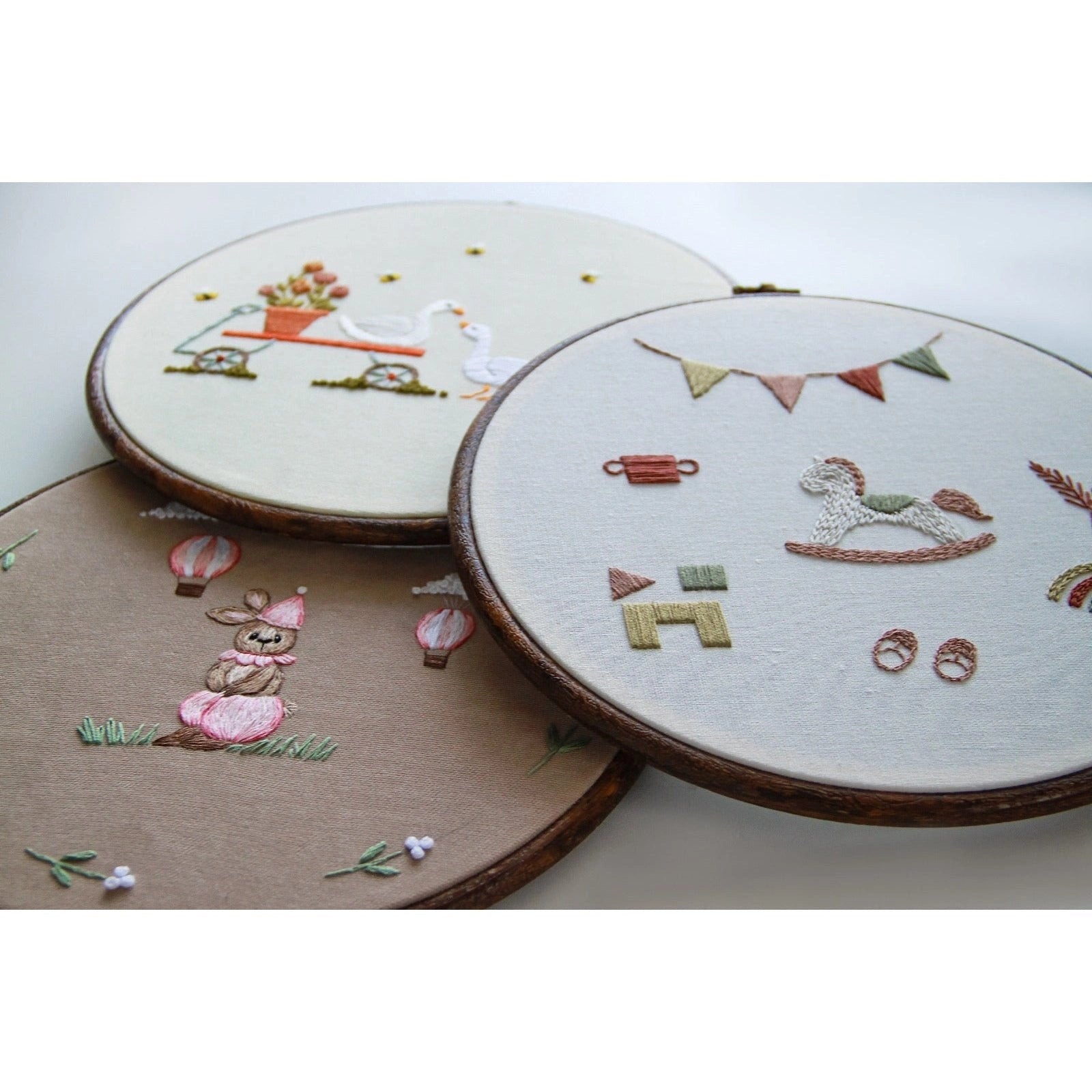 Hand Embroidered Duck Wall decor - TilianKids