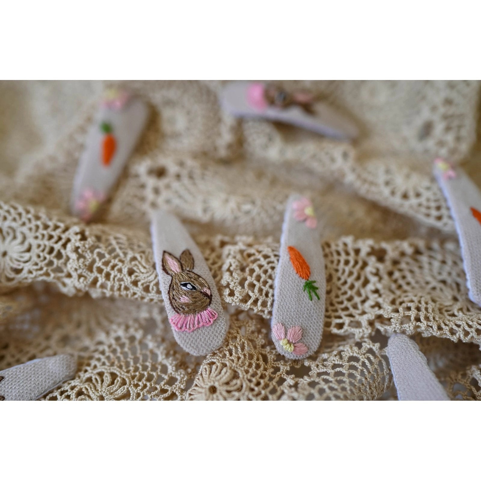 Giada Hand-Embroidered Hair Clips