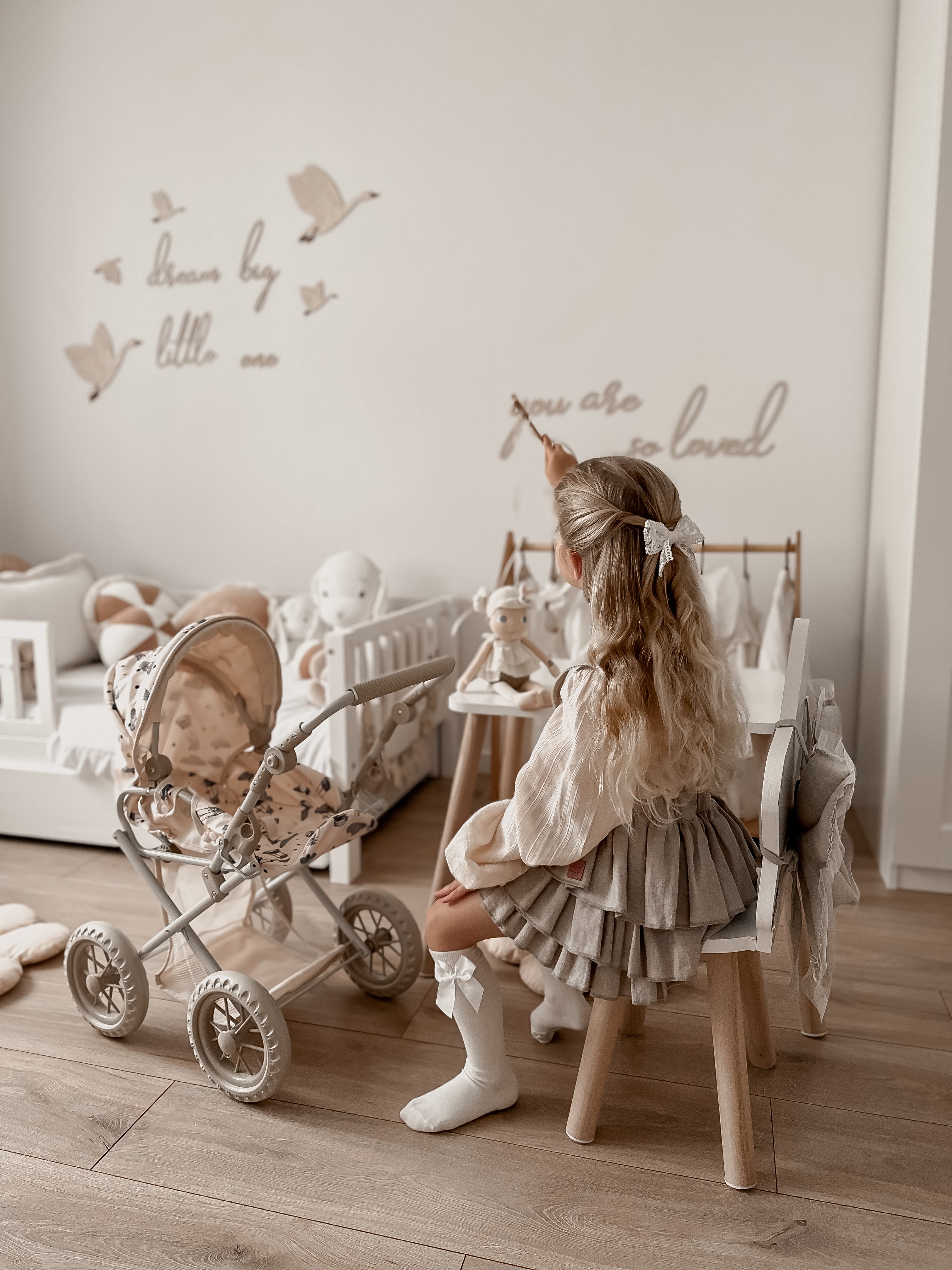 Linen bloomers with frills - TilianKids