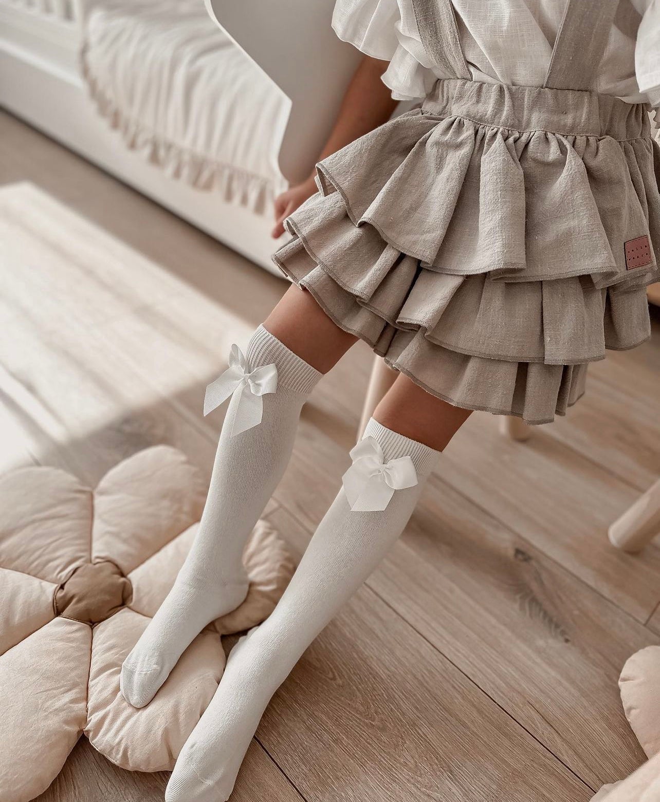 Linen bloomers with frills - TilianKids